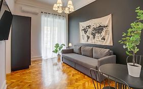 Home Out Rooms & Apartments